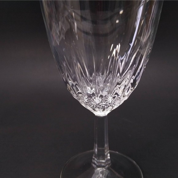 CRISTAL D'ARQUES-DURAND 5" Wine Glasses DIAMONT (Diamond) pattern Set of 4 - Picture 4 of 6